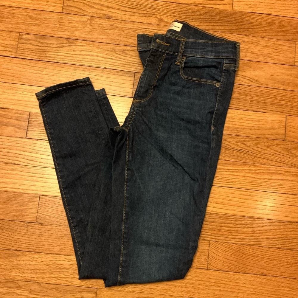 Gap True Skinny Jeans